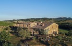 Follonico 4 Suites