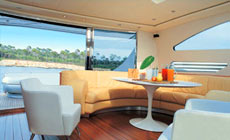 Pershing 88