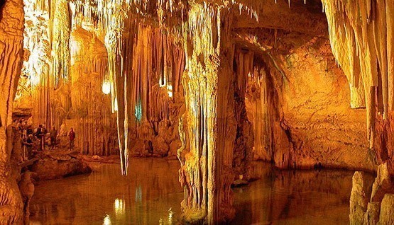 Le grotte di Nettuno