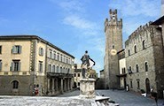 Arezzo-palazzo Priori