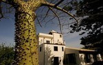 Mandranova Resort