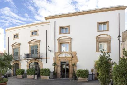 Palazzo Brunaccini Boutique Hotel 