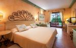 Lantana Resort