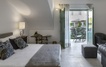 Palazzo Ducale Venturi - Luxury Hotel and Wellness : Junior Suite dell'Armeria