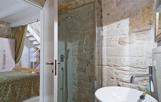 Le Alcove