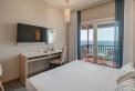 Double/Twin room with balcony and sea view