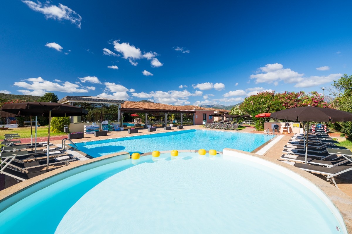 Li Suari Club Village