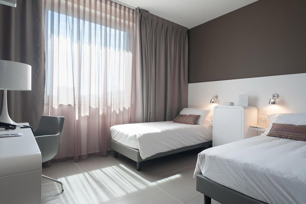 8piuhotel