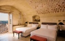 VRetreats Palazzo Gattini : Deluxe Tripla