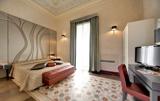 De Stefano Palace – Luxury Hotel