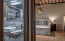 Borgo San Quirico d Orcia - Capitano Collection - Albergo Diffuso : Quadrupla Suite 28 mq - Via della Piazzola 26