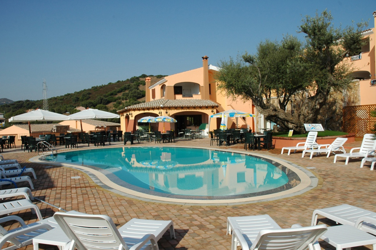 Albergo Residenziale Li Troni