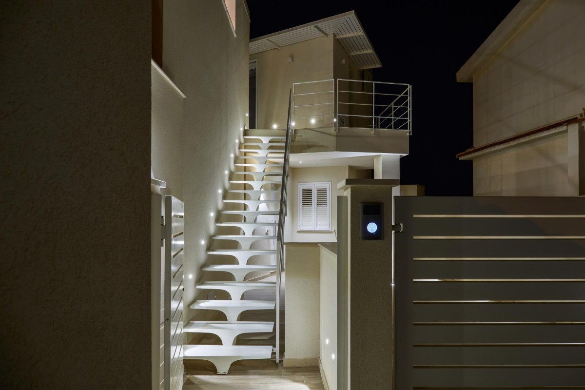 House on the Beach Primo Piano