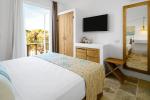 Sant Efis Hotel