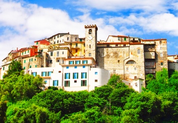 Vacanze ad Ameglia – Scopri il fascino tra mare e storia in Liguria