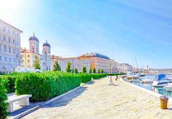 Trieste: eleganza mitteleuropea, vista mare e fascino letterario nel nord-est d’Italia