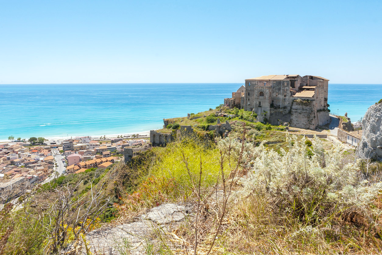 Luxury Hotels in Roccella Jonica – Exclusive Holidays in Calabria